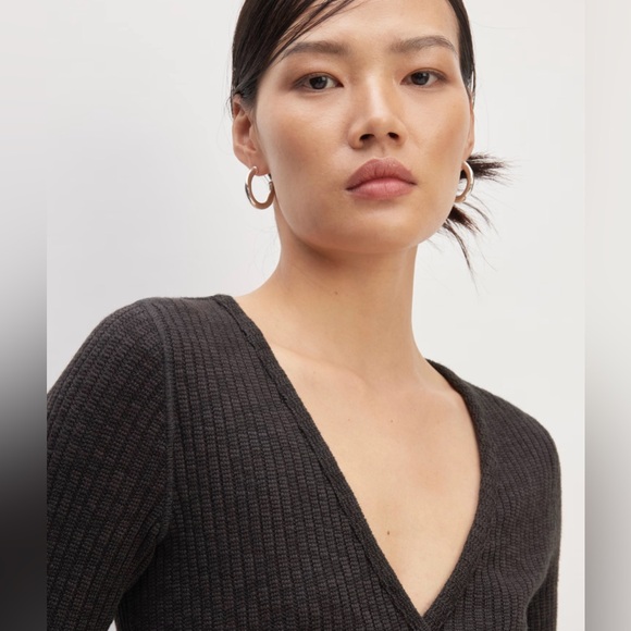 Everlane black/gray heather Cozy-Rib Wrap Top. Medium. EUC. - Picture 3 of 16